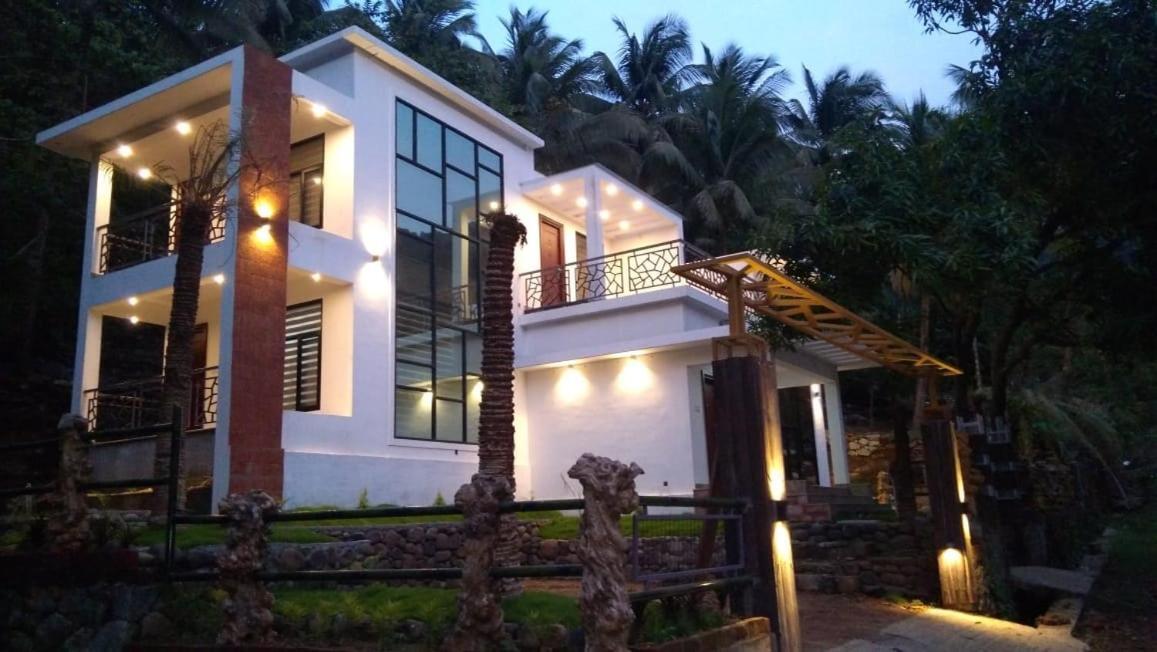 Orchid Villa Pinangode ภายนอก รูปภาพ