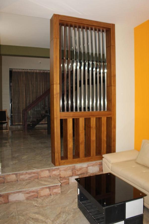 Orchid Villa Pinangode ภายนอก รูปภาพ
